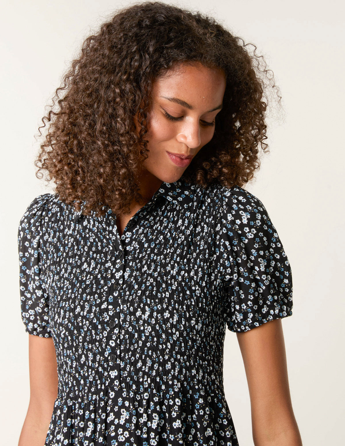 Ditsy Floral Puff Sleeve Shirred Dress